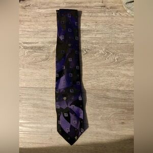Versace Geometric Purple and Black Tie